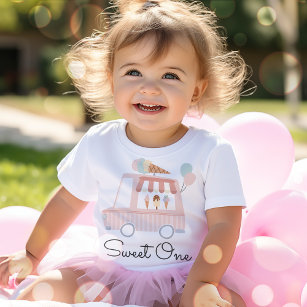 Camiseta Para Bebê Sorvete Rosa Doce de Uma Parte de Um primeiro aniv