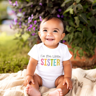 Camiseta Para Bebê Sou a Menina Moderna e Irmã Colorida