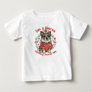 Camiseta Para Bebê Sou enfermeira, nada me assusta, enfermeira Bulldo