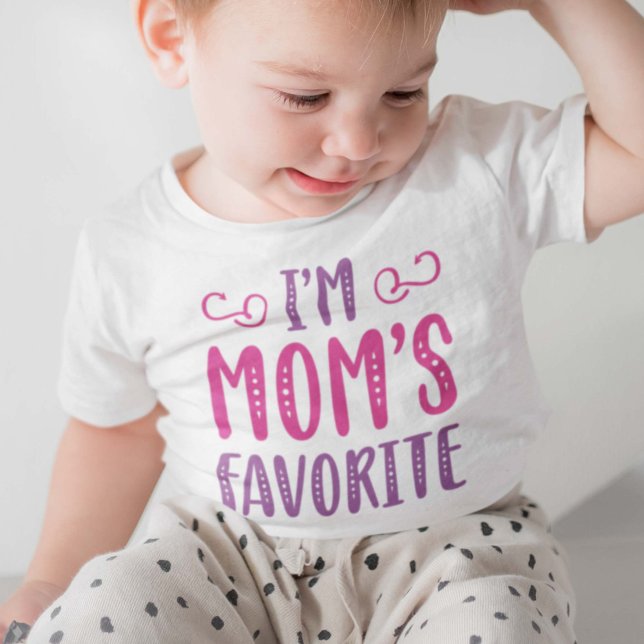 Camiseta Para Bebê Sou o favorito da mãe (Criador carregado)