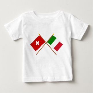 Camiseta Para Bebê Suiça e bandeiras cruzadas Italia