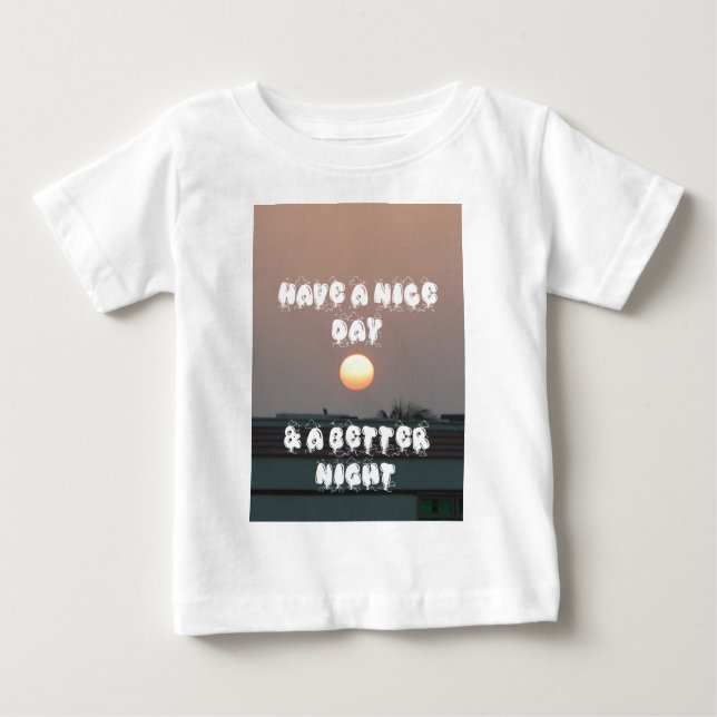 Camiseta Para Bebê Sunset ouro com boas intenções de dia/noite (Frente)