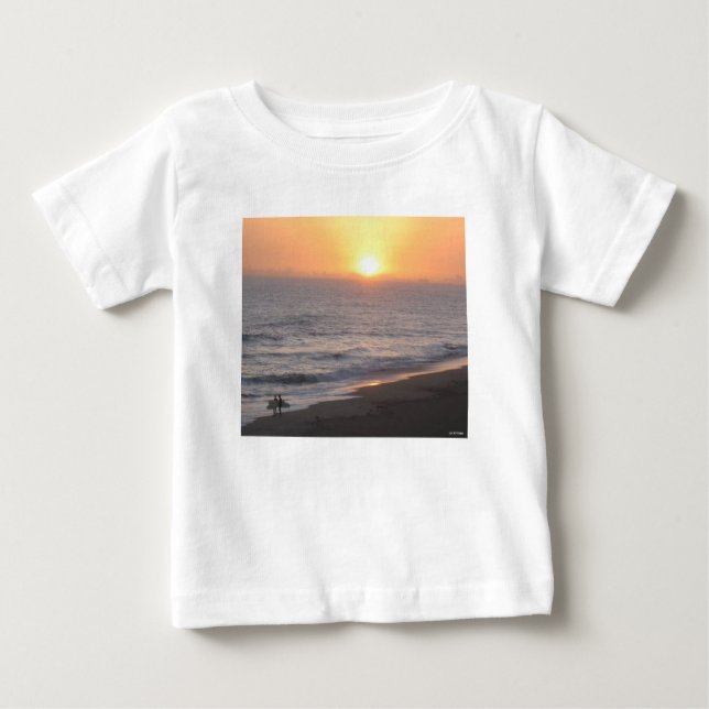Camiseta Para Bebê Surfistas Sunset (Frente)