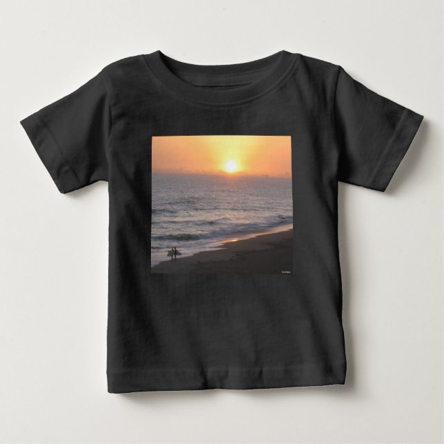 Camiseta Para Bebê Surfistas Sunset (Frente)