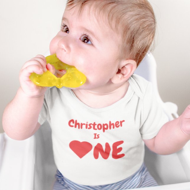 Camiseta Para Bebê T-Shirt de Bebê primeiro aniversario Cardíaco (Criador carregado)