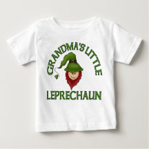 T-shirt pequeno do Leprechaun da avó