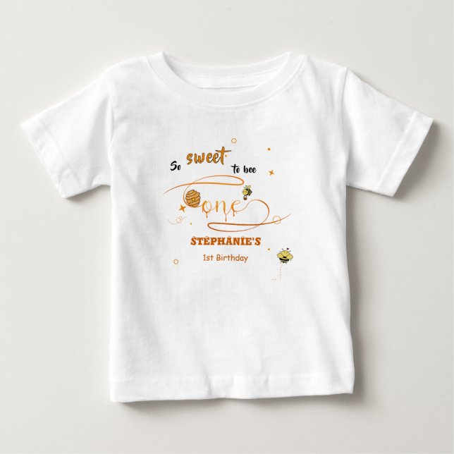 Camiseta Para Bebê Tão Doce Ser Abelha Um Cute Abelha 1º Aniversário (Frente)
