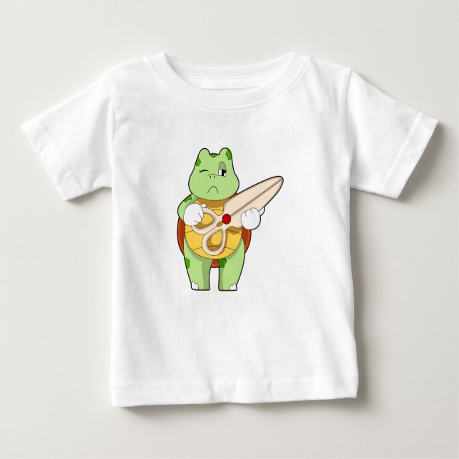 Camiseta Para Bebê Tartaruga como cabeceira com tesoura (Frente)