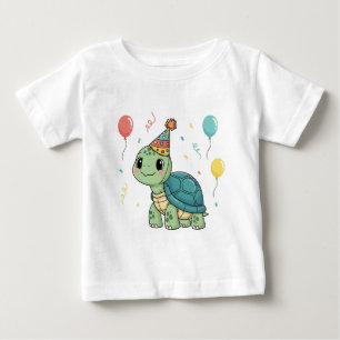 Camiseta Para Bebê Tartaruga Vestindo um chapéu do Partido