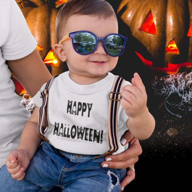 Camiseta Para Bebê Texto do Skeleton Halloween (Skeleton Halloween Text Baby T-Shirt)