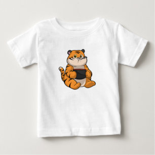 Camiseta Para Bebê Tigre comendo com a bola