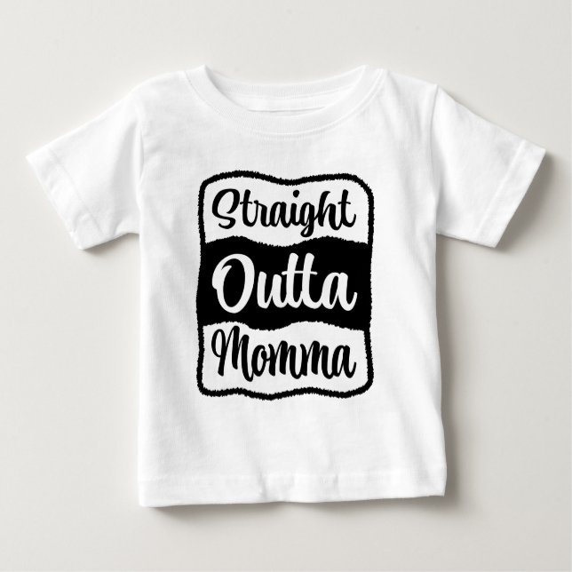 Camiseta Para Bebê Tipografia hetero Outta Momma (Frente)