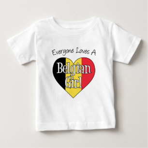 Camiseta Para Bebê Todo Mundo Adora Uma Menina Belga