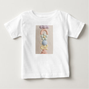 Camiseta Para Bebê Totem de Argila 3D Pastel com Flor, Nuvem e Arco