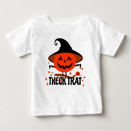 Camiseta Para Bebê Treck Trat Pumpkin sorrindo