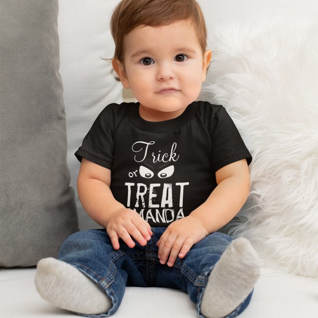 Camiseta Para Bebê Trick ou Tratar Halloween Personalizado (Trick or treat ghost eyes halloween custom baby t shirt. )