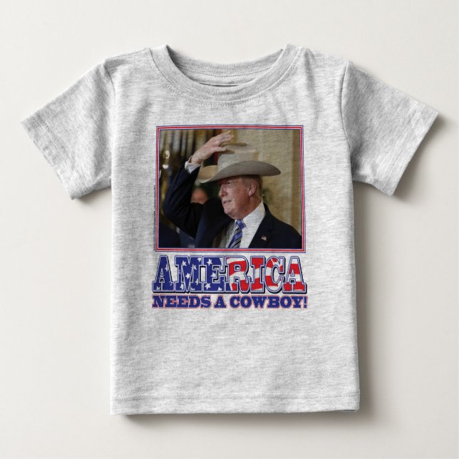 CAMISETA PARA BEBÊ TRUMP-AMÉRICA-COWBOY (Frente)