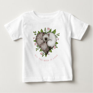 Camiseta Para Bebê Tudo que você precisa é amor