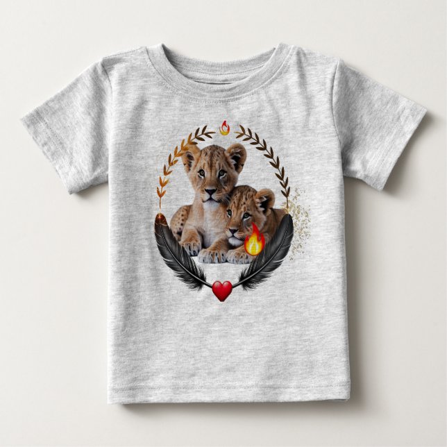 Camiseta Para Bebê Twin Lion Cubs Baby Fine Jersey T-Shirt  (Frente)