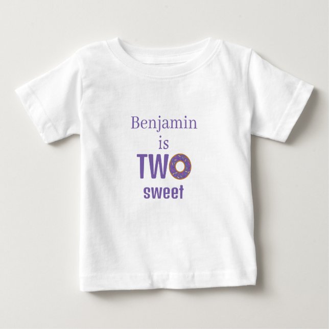 Camiseta Para Bebê Two Sweet 2nd Birthday Purple Donut (Frente)