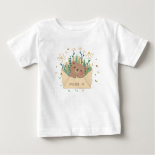 Camiseta Para Bebê U: Urso de Teddy e Flores no Envelope
