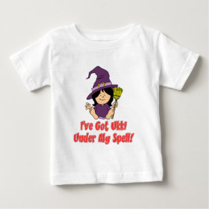 Camiseta Para Bebê Ukki Sob Meu Feitiço