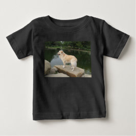 Camiseta Para Bebê Um Cão Em Um Lago
