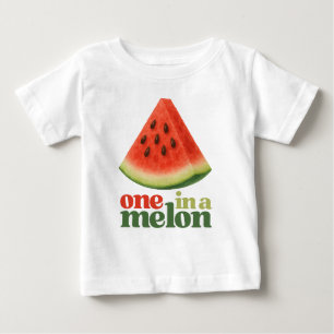 Camiseta Para Bebê Um em um melão, um ano, aniversário