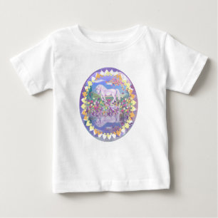Camiseta Para Bebê Um macacão de bebê do paraíso roxo