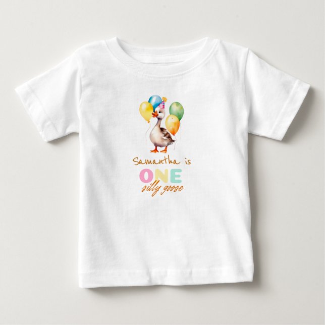 Camiseta Para Bebê Um Tema de Aniversário de 1 Ano Silly Goose Rosa (Frente)