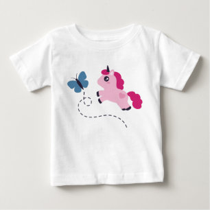 Camiseta Para Bebê Unicórnio Rosa Fofo com uma Borboleta