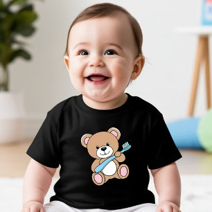 Camiseta Para Bebê Urso Bonito Segurando Teia De Escova De Dente