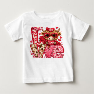 Camiseta Para Bebê Vaca das Terras Altas do Vale do Amor – Linda Vaca