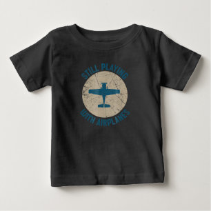Camiseta Para Bebê Vintage ainda jogando com presentes de piloto de a