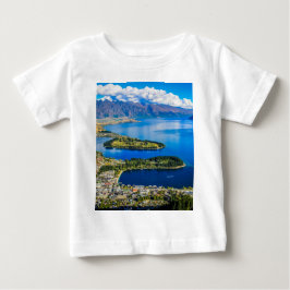 Camiseta Para Bebê Vista em Queenstown do Pico de Bob, Nova Zelândia