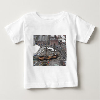 Camiseta Para Bebê Vitória do H.M.S.