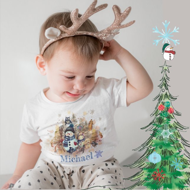 Camiseta Para Bebê Winter Magic Snowman (Winter Magic Snowman Baby T-Shirt mockup)