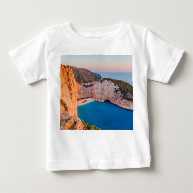 Camiseta Para Bebê Zakynthos, Grécia. (Frente)