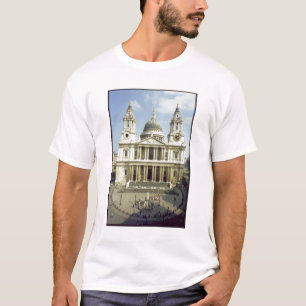 Camiseta Para o oeste parte dianteira da catedral de St