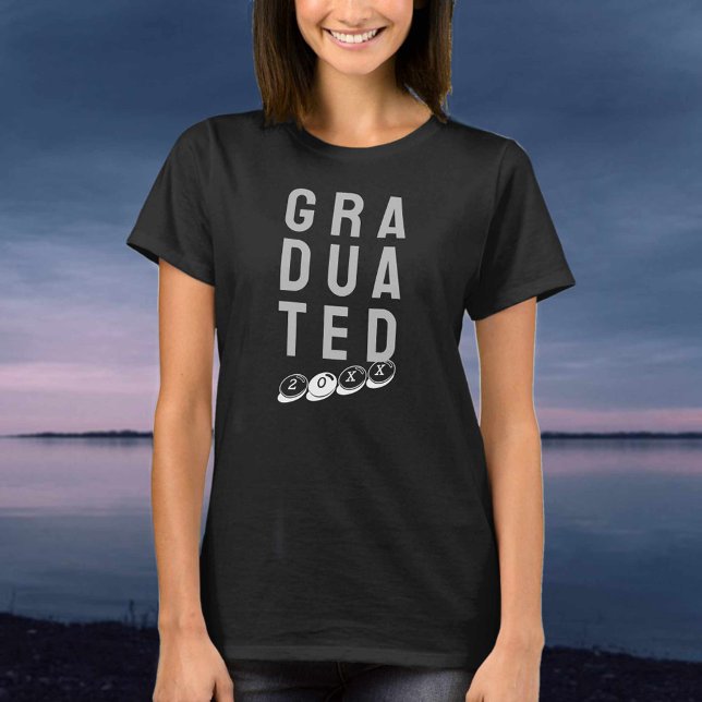 Camiseta Para o recém-formado. Um T-Shirt Formando (Criador carregado)