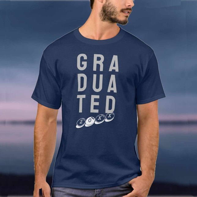 Camiseta Para o recém-formado. Um T-Shirt Formando (Criador carregado)