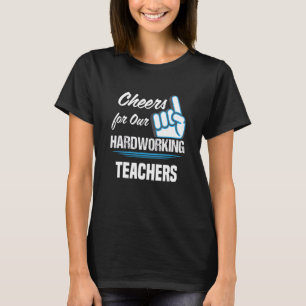 Camiseta Parabéns para a nossa festa do professor dedicado