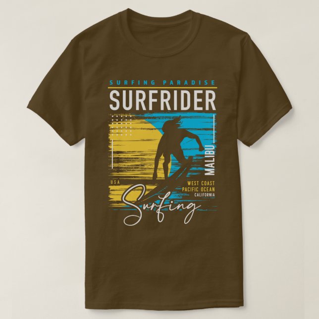 Camiseta Parada de surfistas na plataforma Surfrider Beach  (Frente do Design)
