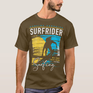 Camiseta Parada de surfistas na plataforma Surfrider Beach 