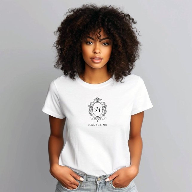 Camiseta Paragem Desenhada à Mão com Monograma (Criador carregado)