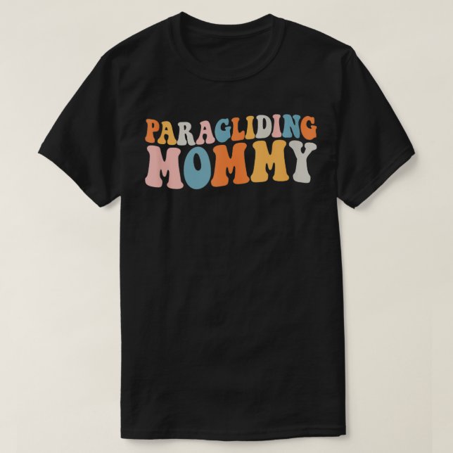 Camiseta Paraglider Mamãe Soaring Sky Adventure (Frente do Design)