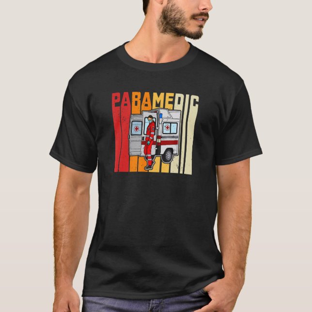 Camiseta Paramedic ambulance training service emergency doc (Frente)