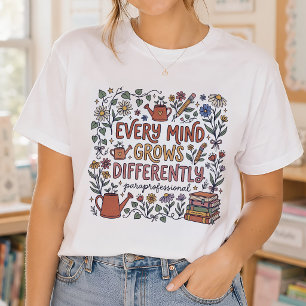 Camiseta Paraprofissional Cada Mente Cresce Diferentemente