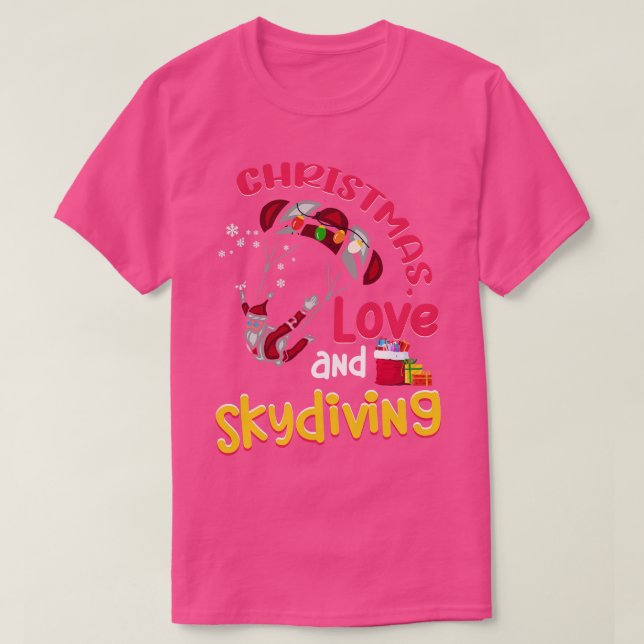 Camiseta Paraquedas Skydive Christmas Love and Skydiving 2 (Frente do Design)