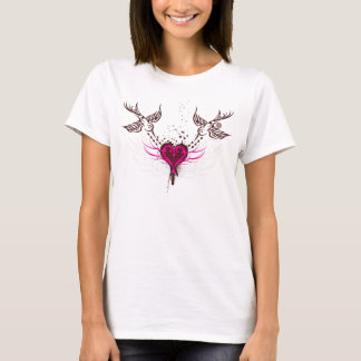 Camiseta Pardais & t-shirt tribais do coração